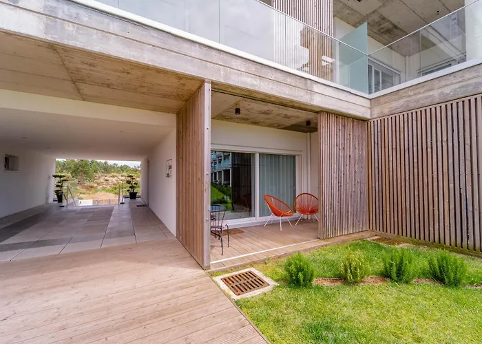 アパート New Luxury Apartment, Sea View With Pool & Gym *