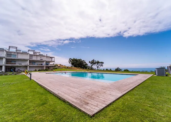 New Luxury Apartment, Sea View With Pool & Gym * ナザレ