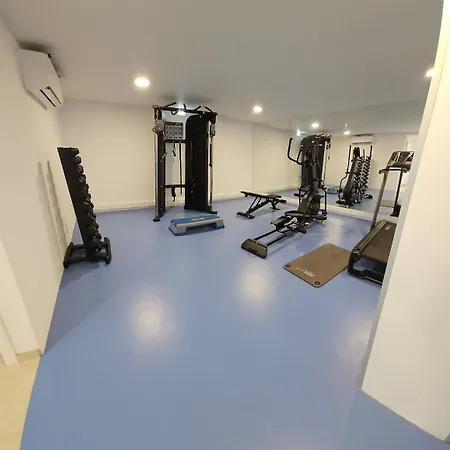 New Luxury Apartment, Sea View With Pool & Gym * Nazaré