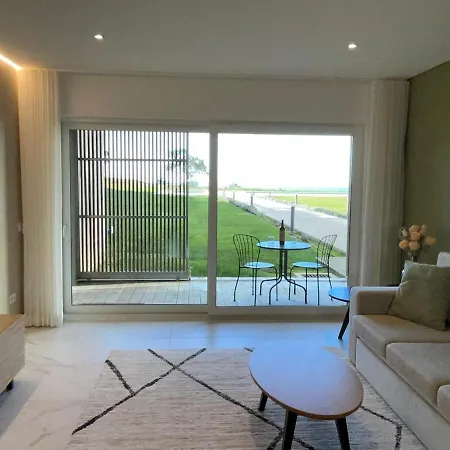 New Luxury Apartment, Sea View With Pool & Gym * Nazaré