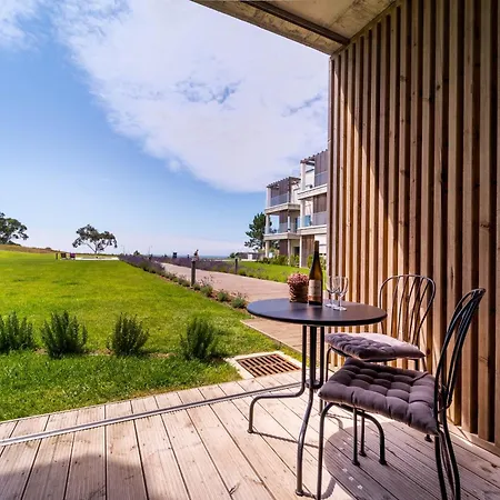 New Luxury Apartment, Sea View With Pool & Gym Apartmán