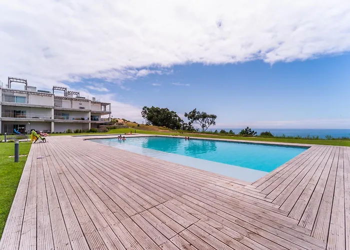 Lejlighed New Luxury Apartment, Sea View With Pool & Gym Nazaré